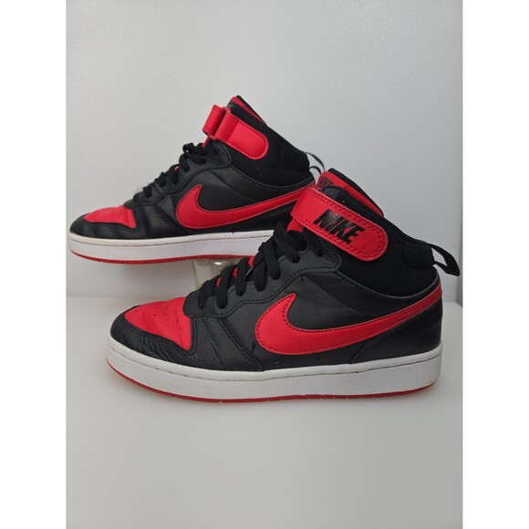 NIKE Court Borough Mid 2 Sneaker Shoes Black Red Youth Sz 6.5 Big Kid Basketball - Picture 1 of 12